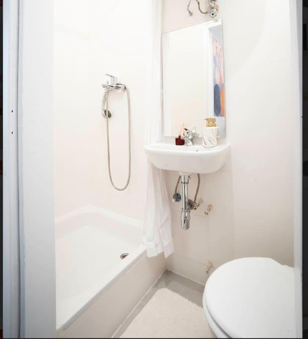Cozy Flat - 10Min To City Center ! Wiedeń Zewnętrze zdjęcie
